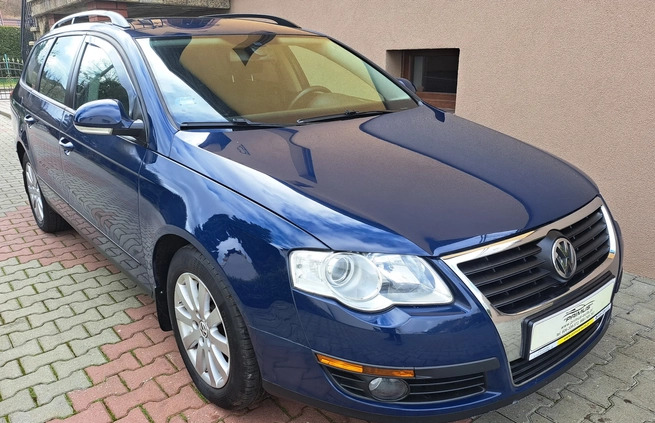 Volkswagen Passat cena 17990 przebieg: 238933, rok produkcji 2007 z Chodzież małe 232